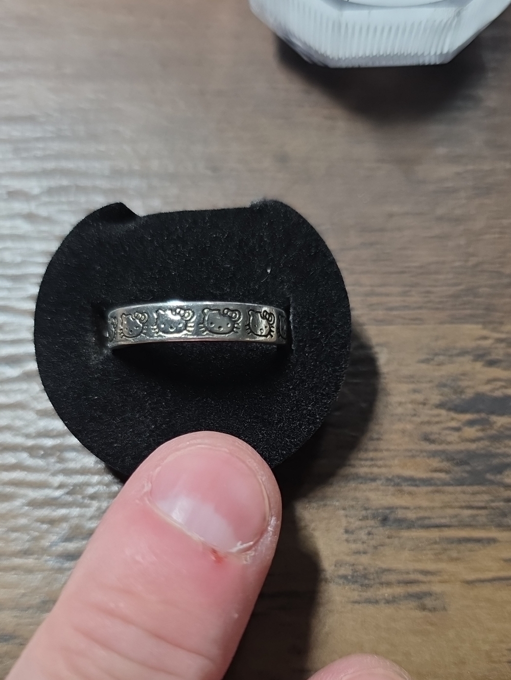 Sterling Silver Hello Kitty Engraved Band Ring - Silver